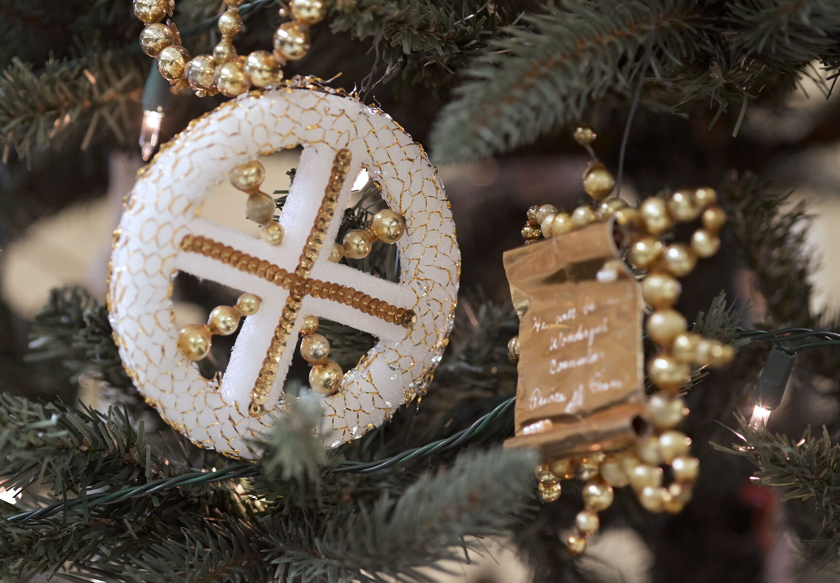 Chrismon Tree 11.jpg